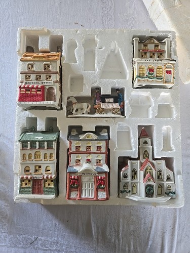Dickens christmas village - dickens,