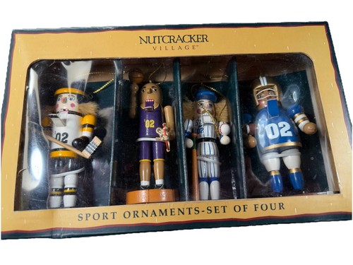 New box nutcracker village - box,